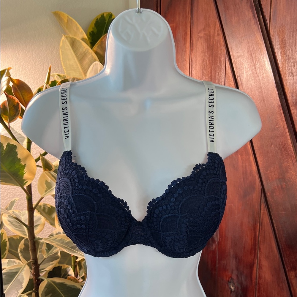 Victoria's Secret Lace Push-Up Bra with Branded White Straps